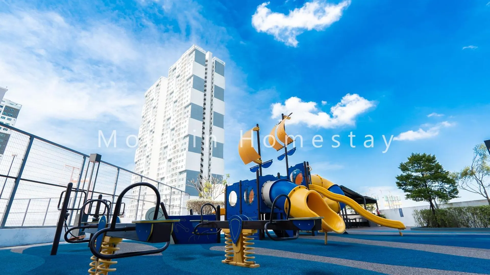 Apartment Royal Comfort Suite Meritus Near Swimming Pool Perai