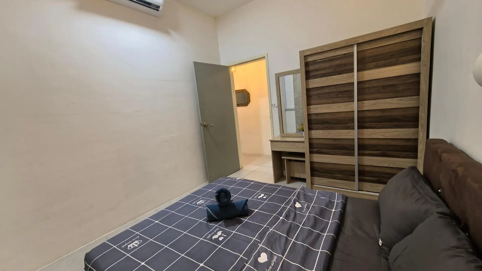 Royal Comfort Suite Meritus Near Swimming Pool Perai Apartmán